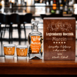 Skrzynka karafka i 2 szklanki z grawerem