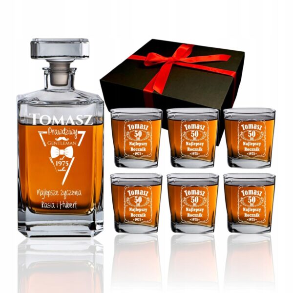 Karafka i 6 szklanek do Whisky z grawerem w pudełku prezentowym.