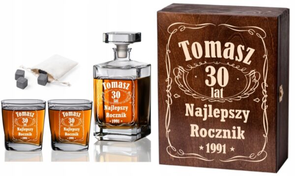SKRZYNKA KARAFKA SZKLANKI DO WHISKY Z GRAWEREM! URODZINY EMERYT KAWALERSKI