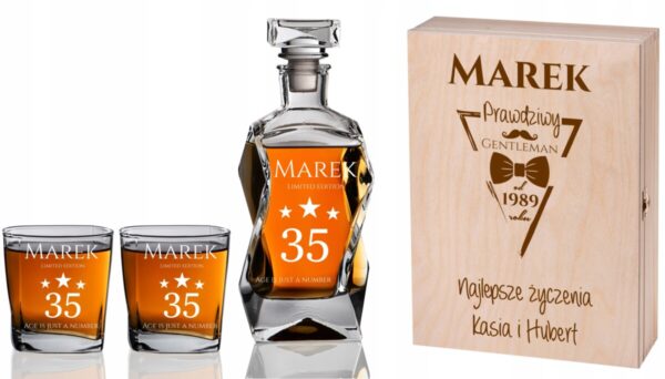 SKRZYNKA KARAFKA SZKLANKI DO WHISKY Z GRAWEREM! URODZINY 18-99 DLA ŚWIADKA