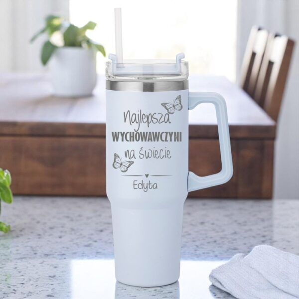 Kubek termiczny ze słomką i z grawerem 880 ml